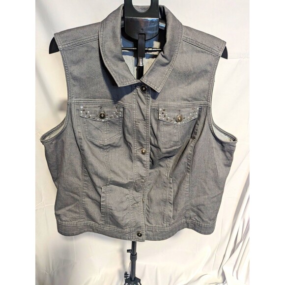 CJ Banks Jackets & Blazers - CJ Banks Women's Gray Studded Button Collared Vest Jacket Pockets 2X
